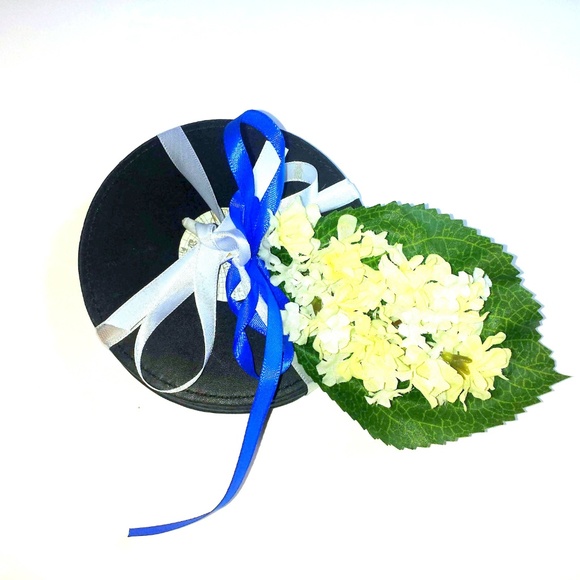 Windsor Vineyards Florence Italy Leather Coasters - Picture 3 of 4